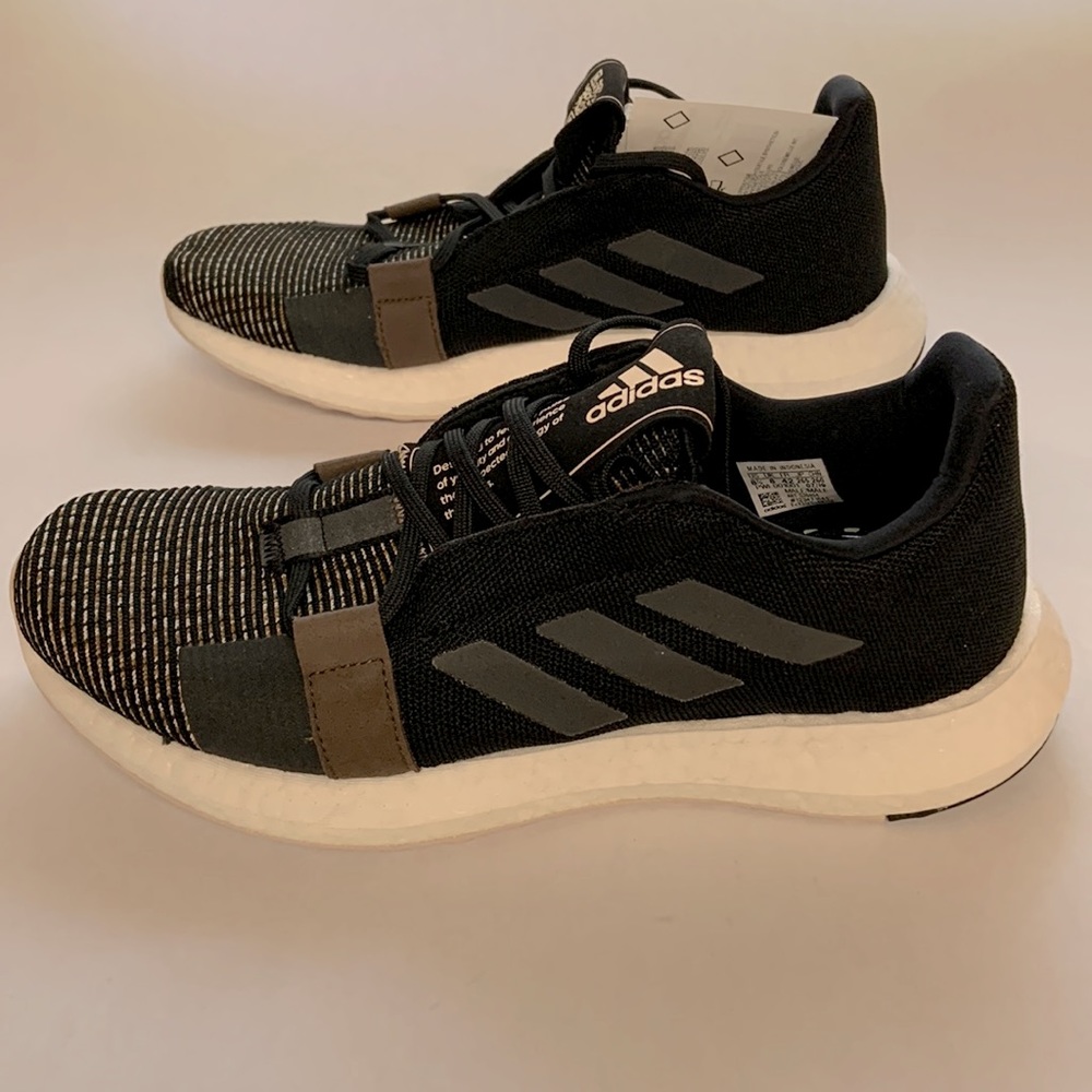 *Host Pick* Adidas SENSEBOOST GO LTD SHOES